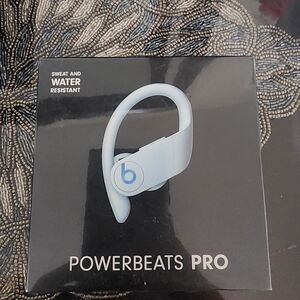 Beats by Dre Powerbeats Pro - Light Blue